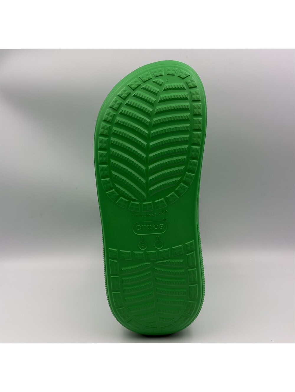 Crocs Classic Crush Boot Men's M5 / Women's W7 Bright Green Waterproof Slip-On - Picture 5 of 8